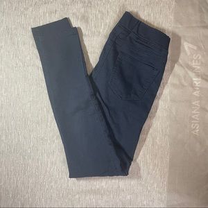 IrisJeans Navy Jeggings